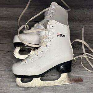 Fila girls 8Y White Ice Skates